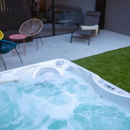 Casa De Nero - Premium House With Jacuzzi Next To Golf Course Villa Caleta De Velez Luaran gambar