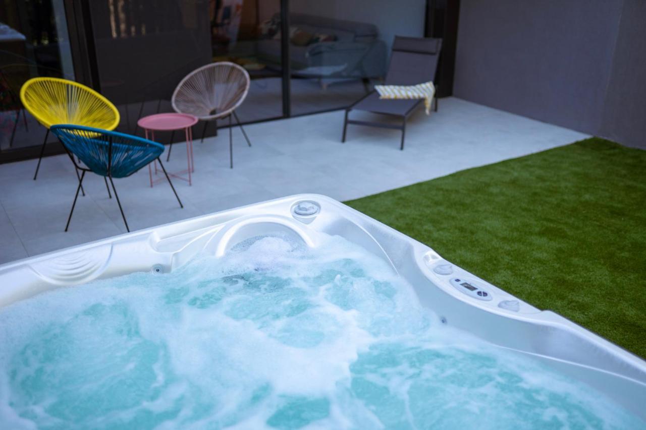 Casa De Nero - Premium House With Jacuzzi Next To Golf Course Villa Caleta De Velez Luaran gambar